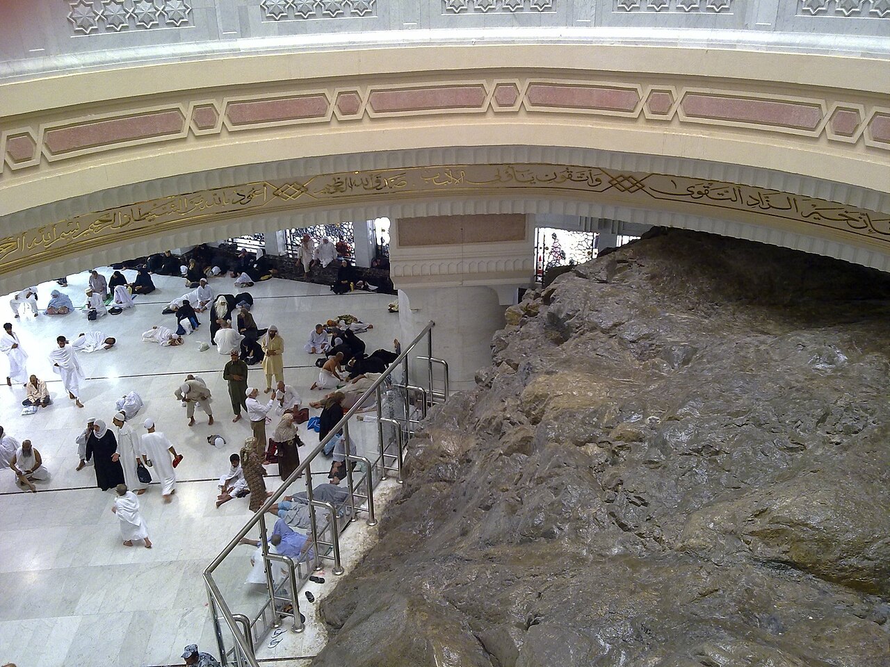 Bukit Shafa di dalam Masjidil Haram, Makkah